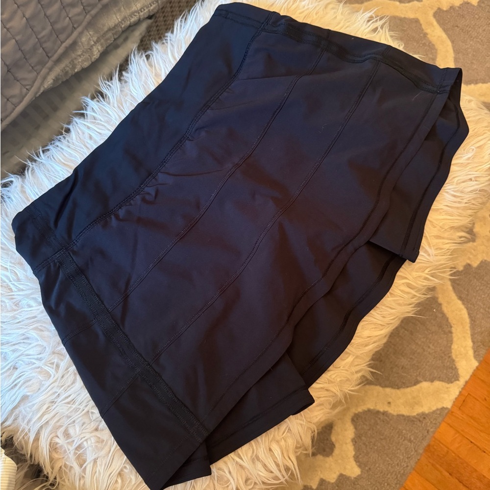 Lululemon skort Sz 6